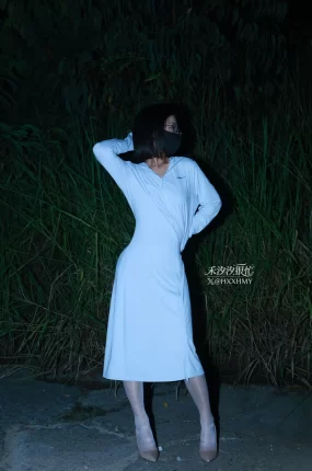 禾汐汐很忙 – 夜色废墟里的秘密 [94张-1视频]